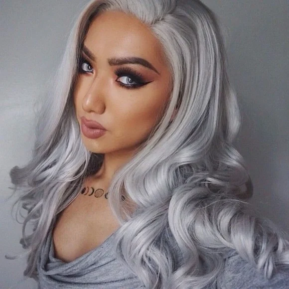 - ?MISSY SILVER 24”LACEFRONT FESTIVAL BODY WAVE WIG Missy - Nel main image 4